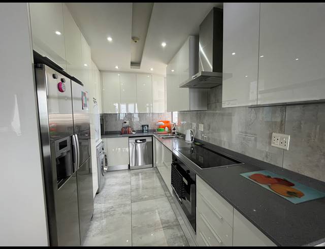 2 BEDROOM APARTMENT FOR SALE IN POINT WATERFRONT